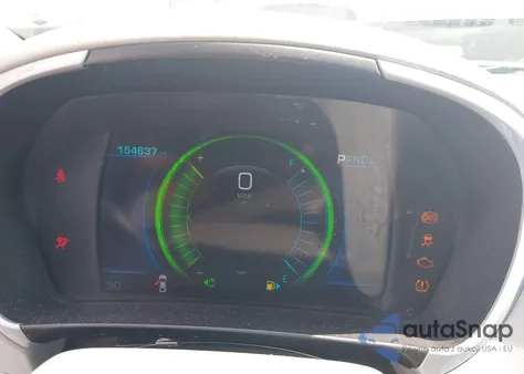 2017 Chevrolet Volt Lt z USA, uszkodzony, nr VIN 1G1RA6S52HU163133